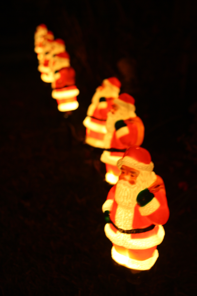 Illustration for article titled Photo Contest: Christmas Lights